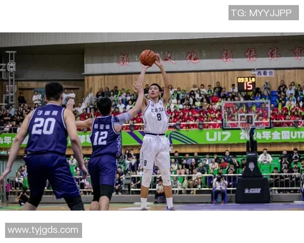 上海篮球队在总决赛中的速度优势分析与战术解读 上海篮球队在总决赛中的速度优势分析与战术解读