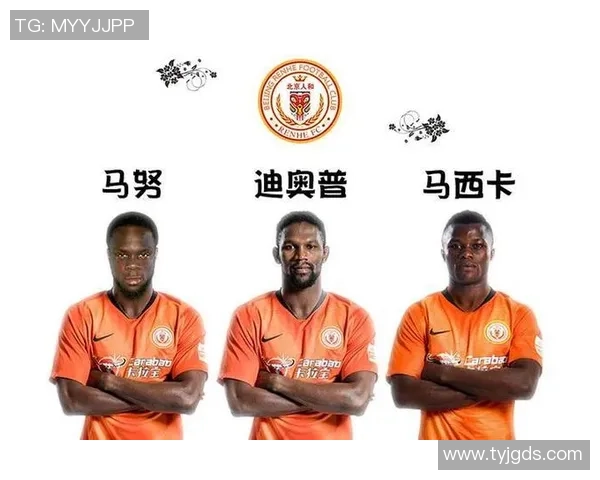 重庆足球队与成都足球队赛后复盘分析灵活性表现及战术调整探讨 重庆足球队与成都足球队赛后复盘分析灵活性表现及战术调整探讨